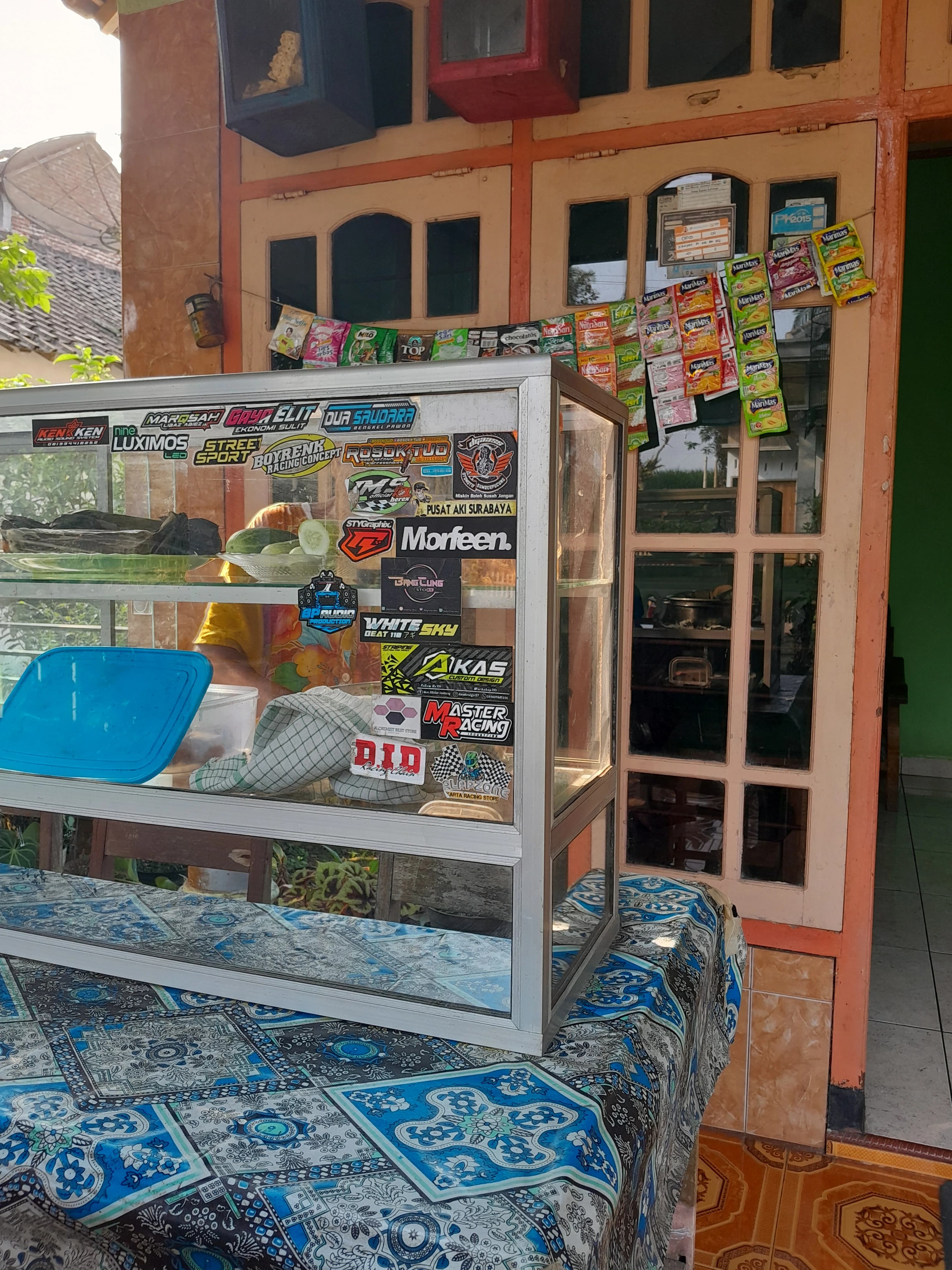 Warung Rujak Bu Sriwati - Foto 2