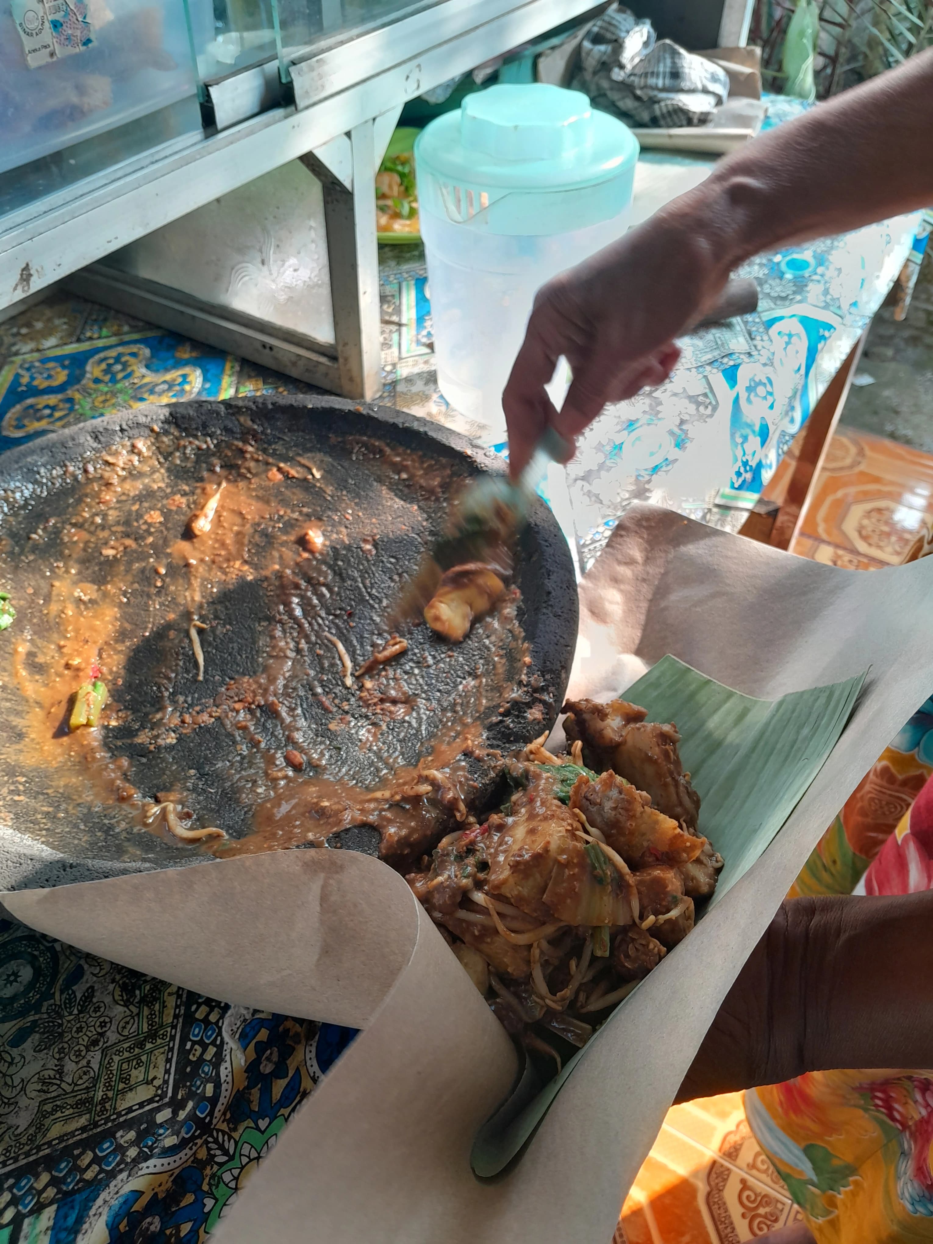 Warung Rujak Bu Sriwati - Foto 3